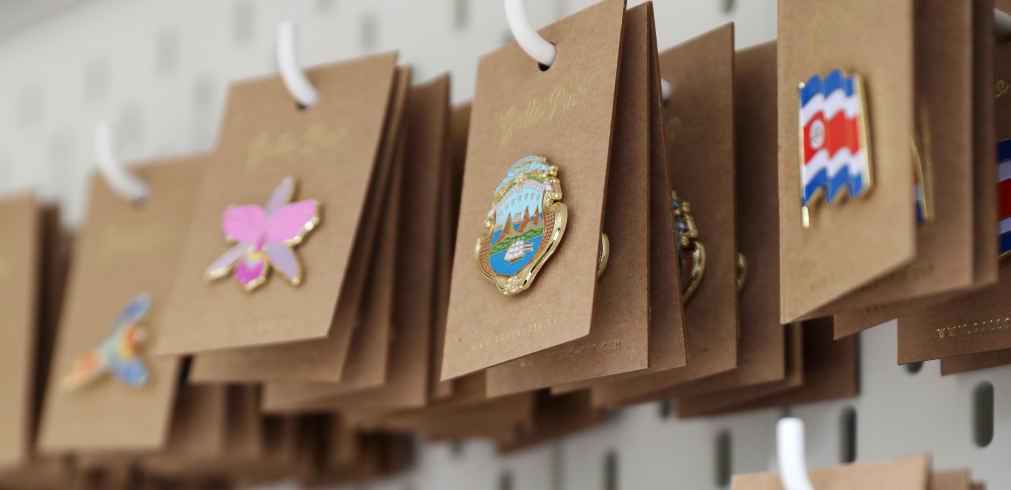 Pines Gallo Pin