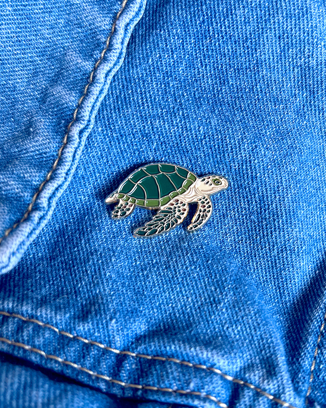 Green Sea Turtle Enamel Pin